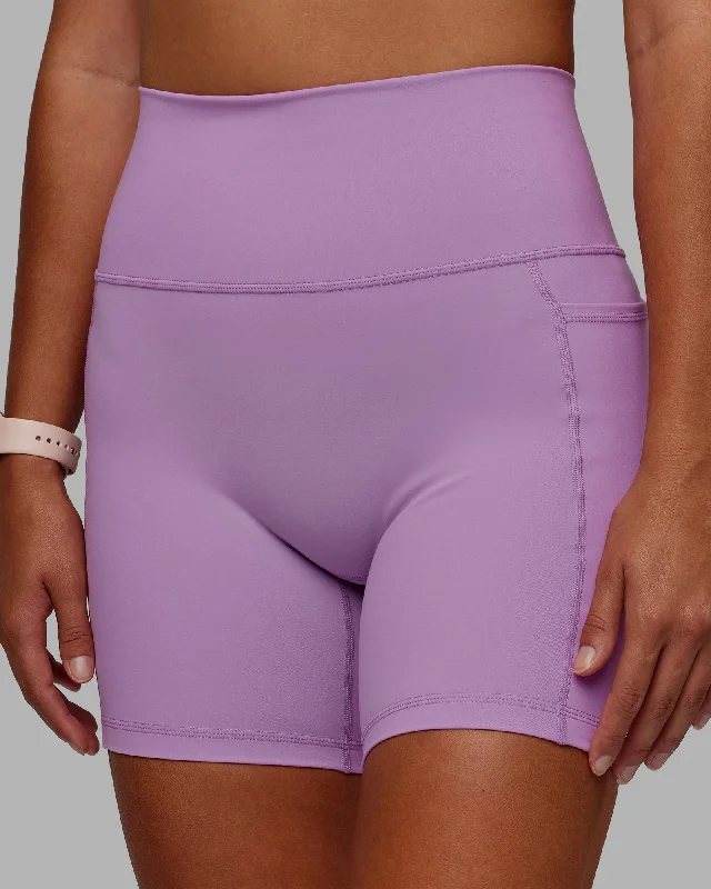 Fusion Mid-Length Shorts with Pockets - Light Violet