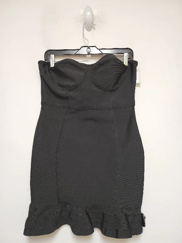 Dress Casual Short By Pretty Little Thing In Black, Size: M