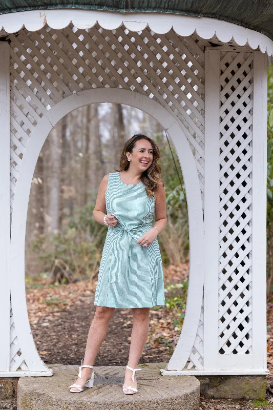 The Kalyn Dress in Green Seersucker