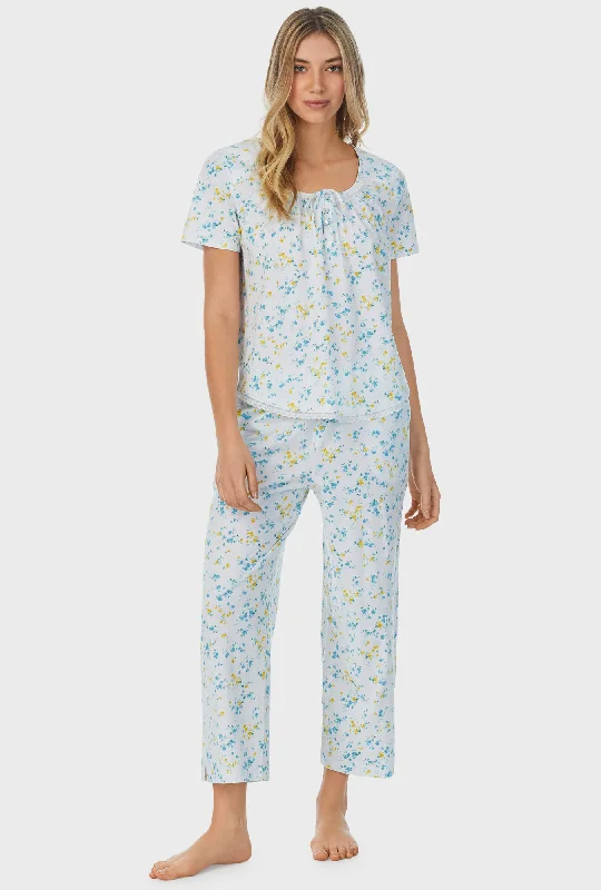 Breeze Blooms Capri Pajama Set