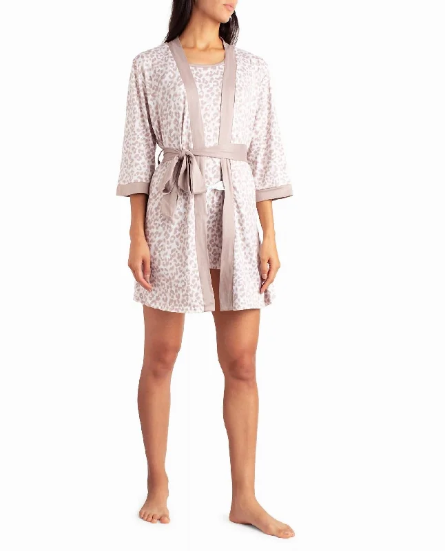 Peached Jersey Three-Piece Sleepwear Set In Beige Animal